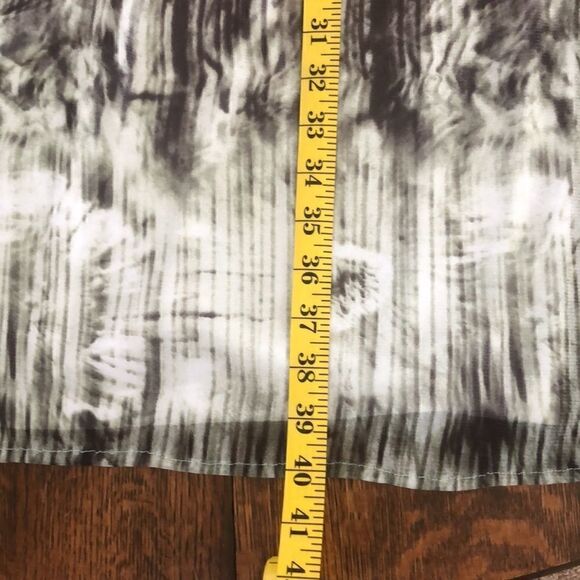 Yest Tie Dye Watercolor Tiered Shift Dress Size 10 - Picture 10 of 10